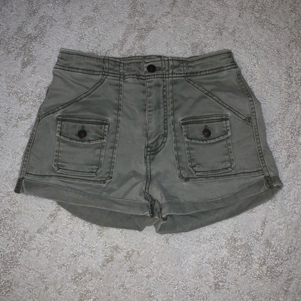 Cargo Green Shorts